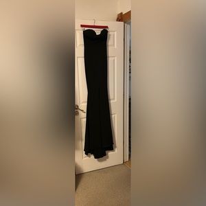 Black gown with train
